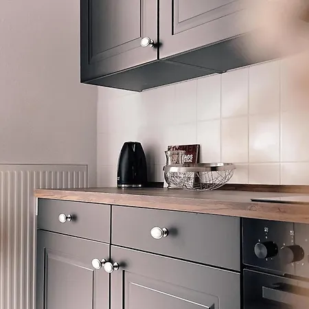 Huebschmann, App 128 Apartment *