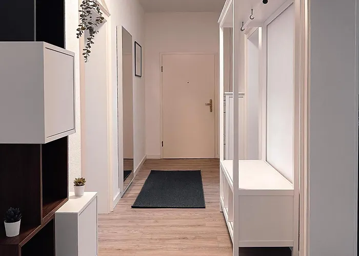 Huebschmann, App 128